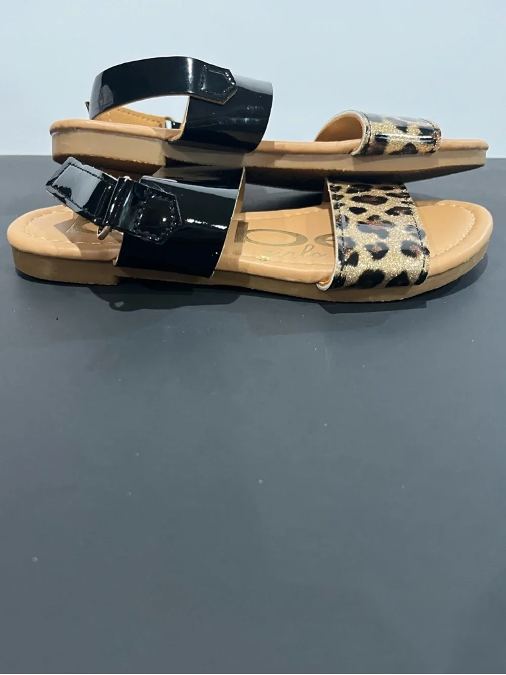 bebe Black Tan Leopard Print Patent Leather Glitter Little Girls Strap Sandals
